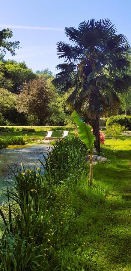 Le Vieux Moulin Gites - A Charming Stone Cottage With Garden View And Seasonal Pool Guegon Exterior photo